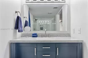 1200 Brickell Bay, Miami, FL 33131 - Photo 27