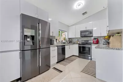 18625 NW 53rd, Miami Gardens, FL 33055 - Photo 9