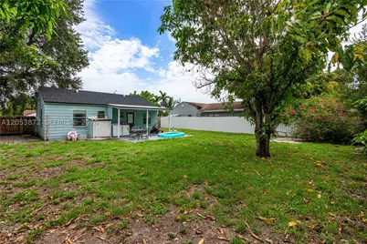 681 NE 1st, Hialeah, FL 33010 - Photo 25