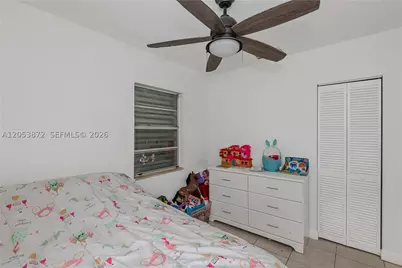 681 NE 1st, Hialeah, FL 33010 - Photo 21