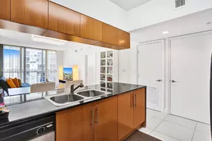 1750 N Bayshore, Miami, FL 33132 - Photo 7