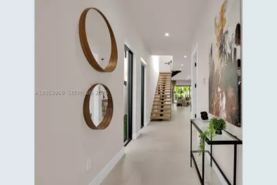 920 NE 17th #A, Fort Lauderdale, FL 33304 - Photo 9