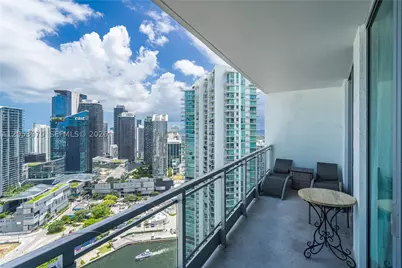 90 SW 3rd #4403, Miami, FL 33130 - Photo 17