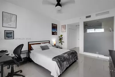 90 SW 3rd #4403, Miami, FL 33130 - Photo 13