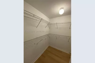 9350 Fontainebleau #609, Miami, FL 33172 - Photo 11