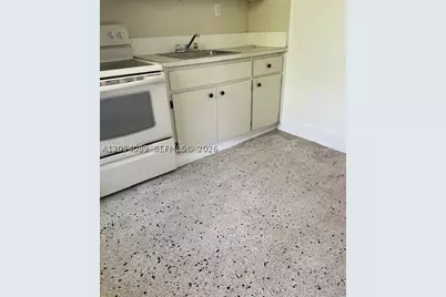 1793 NW 18th #6, Miami, FL 33125 - Photo 5
