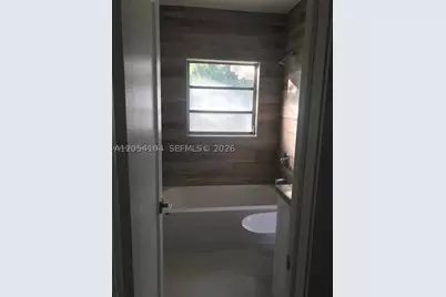 [Address not provided], Hialeah, FL 33013 - Photo 7