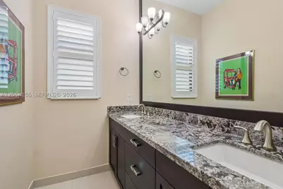 1053 SW 113th, Pembroke Pines, FL 33025 - Photo 15