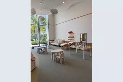 2411 Laguna #910, Miami, FL 33181 - Photo 35
