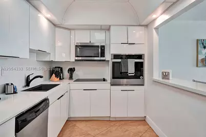 19370 Collins #1001, Sunny Isles Beach, FL 33160 - Photo 3