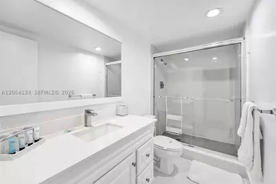 19370 Collins #1001, Sunny Isles Beach, FL 33160 - Photo 9
