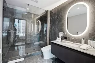 20 NE 11th, Miami, FL 33132 - Photo 15