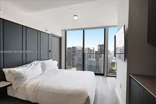 20 NE 11th, Miami, FL 33132 - Photo 9
