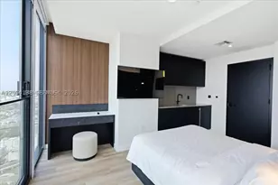 20 NE 11th, Miami, FL 33132 - Photo 5