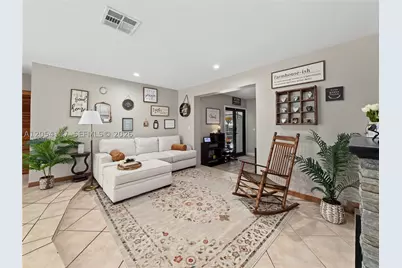 225 NW 21st, Homestead, FL 33030 - Photo 9