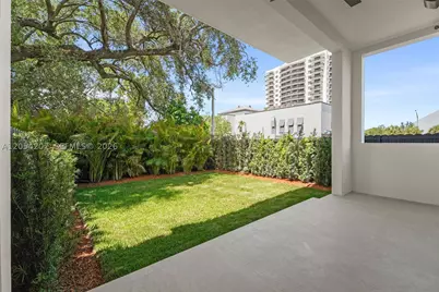 2735 SW 23rd, Miami, FL 33145 - Photo 57