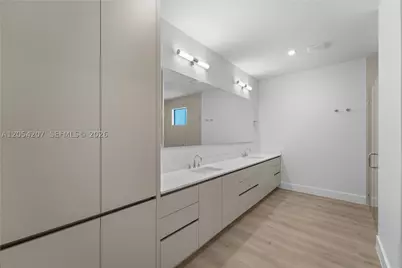 2735 SW 23rd, Miami, FL 33145 - Photo 33