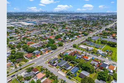 766 E 36th, Hialeah, FL 33013 - Photo 45