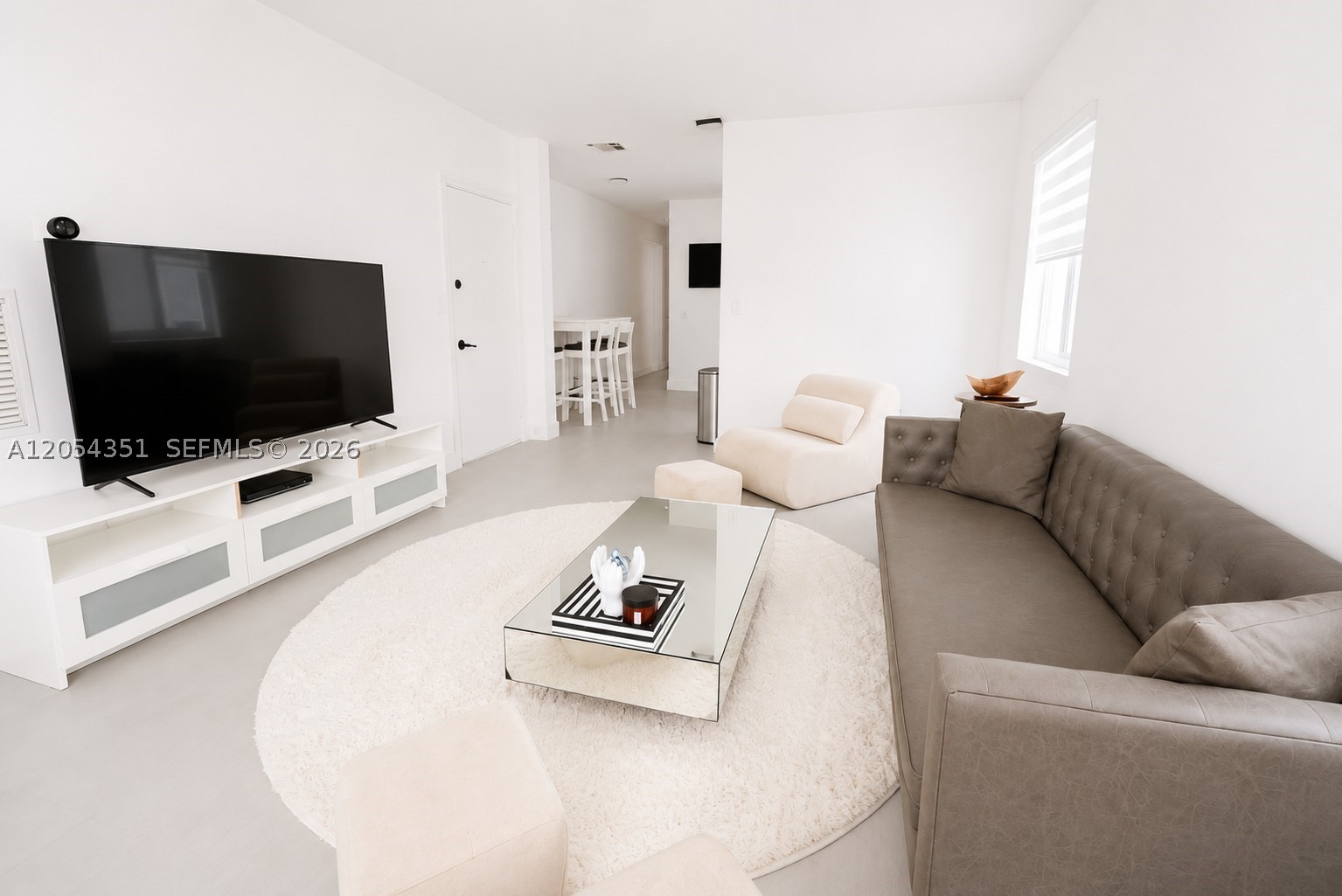 815 W 39th #3 - 815 W 39th #3, Miami Beach, FL 33140 Luxury Property | Jose Angel Pina