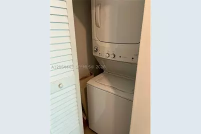 1600 SW 1st #812, Miami, FL 33129 - Photo 21