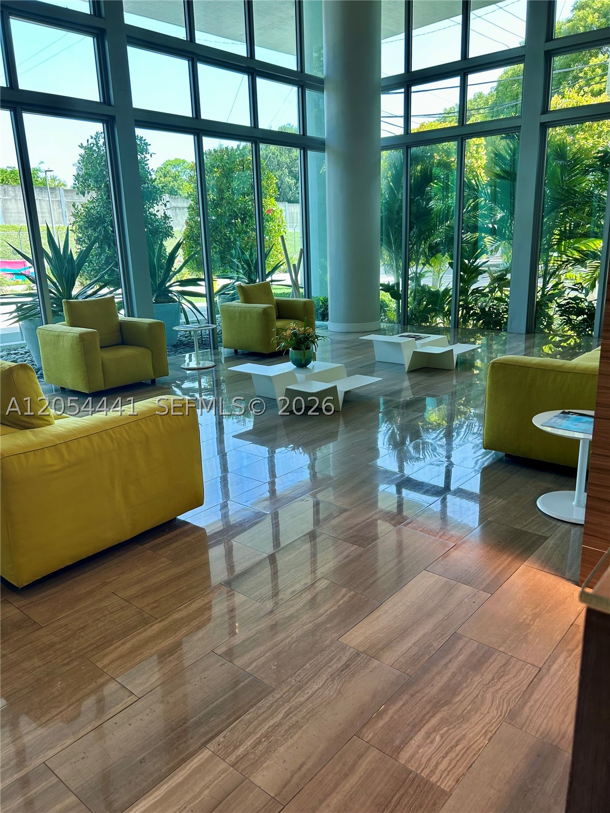 1600 SW 1st #812 - 1600 SW 1st #812, Miami, FL 33129 Luxury Property | Jose Angel Pina