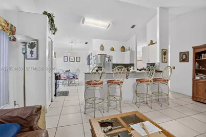 709 NW 177th, Pembroke Pines, FL 33029 - Photo 11