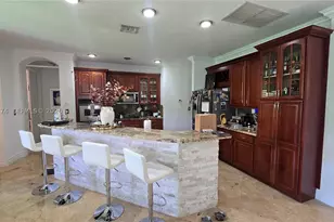 19179 S Gardenia, Weston, FL 33332 - Photo 5