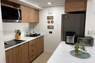 777 SW 9th, Miami, FL 33130 - Photo 13