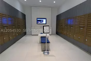 17301 Biscayne, North Miami Beach, FL 33160 - Photo 25