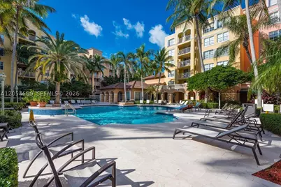 19999 E Country Club #1302, Aventura, FL 33180 - Photo 27