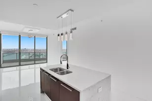 900 Biscayne, Miami, FL 33132 - Photo 9