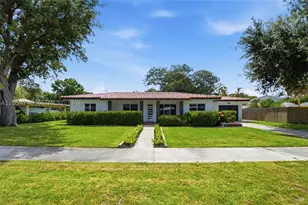 417 NE 11th, Pompano Beach, FL 33060 - Photo 1