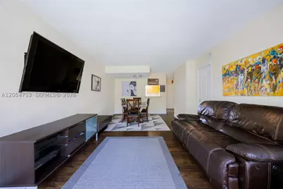 9365 Fontainebleau #E205, Miami, FL 33172 - Photo 9