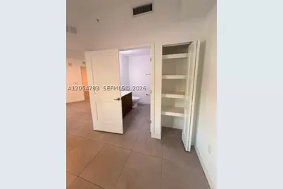 1005 Spring Garden #114, Miami, FL 33136 - Photo 5