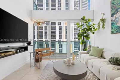 41 SE 5th #510, Miami, FL 33131 - Photo 1