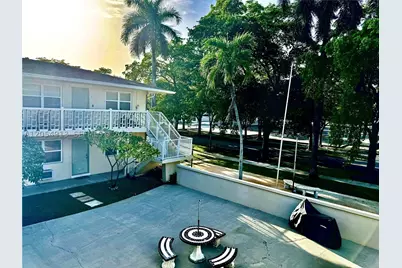 3500 Harrison #12, Hollywood, FL 33021 - Photo 3