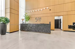 121 NE 5th, Miami, FL 33132 - Photo 3