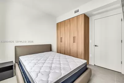 121 NE 5th #3405, Miami, FL 33132 - Photo 11