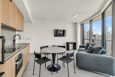 121 NE 5th #3405, Miami, FL 33132 - Photo 17