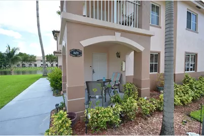 1270 SE 27th #101, Homestead, FL 33035 - Photo 1