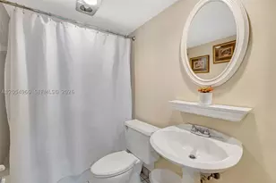 10101 E Bay Harbor, Bay Harbor Islands, FL 33154 - Photo 15