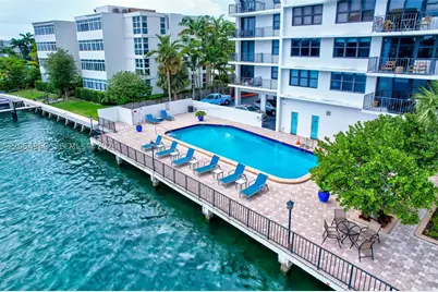 10101 E Bay Harbor #502, Bay Harbor Islands, FL 33154 - Photo 27