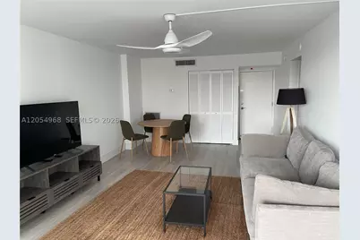 2655 Collins #608, Miami Beach, FL 33140 - Photo 17