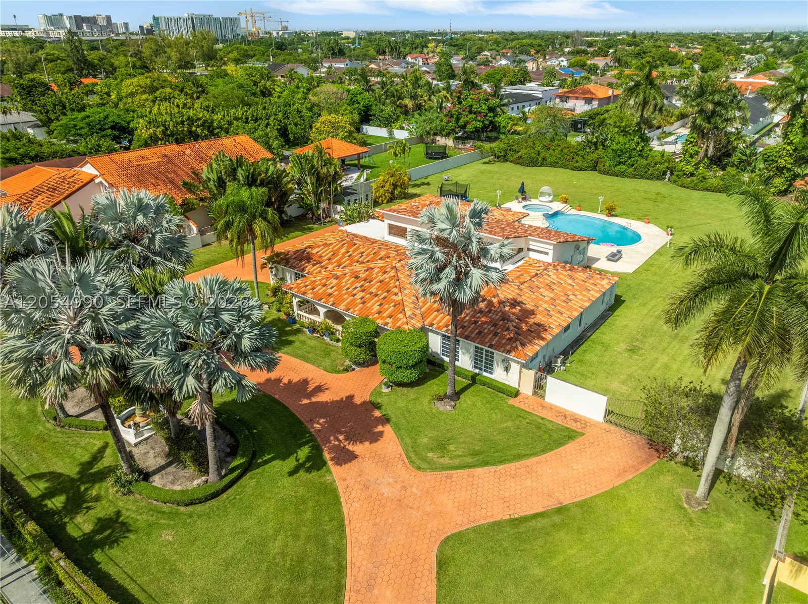 2605 SW 115th - 2605 SW 115th, Miami, FL 33165 Luxury Property | Jose Angel Pina
