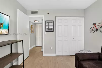 900 Saint Charles #621, Pembroke Pines, FL 33026 - Photo 33