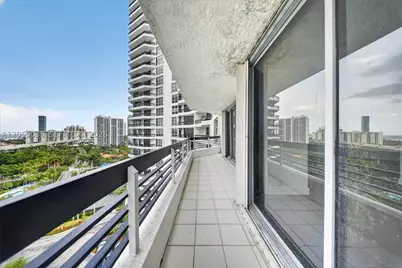 3530 Mystic Pointe #1606, Aventura, FL 33180 - Photo 29