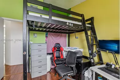 115 NW 108th, Pembroke Pines, FL 33026 - Photo 31