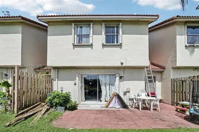 115 NW 108th, Pembroke Pines, FL 33026 - Photo 33
