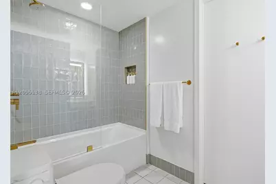 159 NE 6th #2914, Miami, FL 33132 - Photo 15