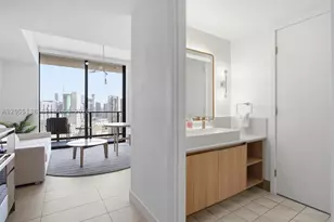 159 NE 6th, Miami, FL 33132 - Photo 17